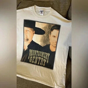 VTG HTF 2001 Montgomery Gentry Country Music Short Sleeve Concert TShirt Jerzees
